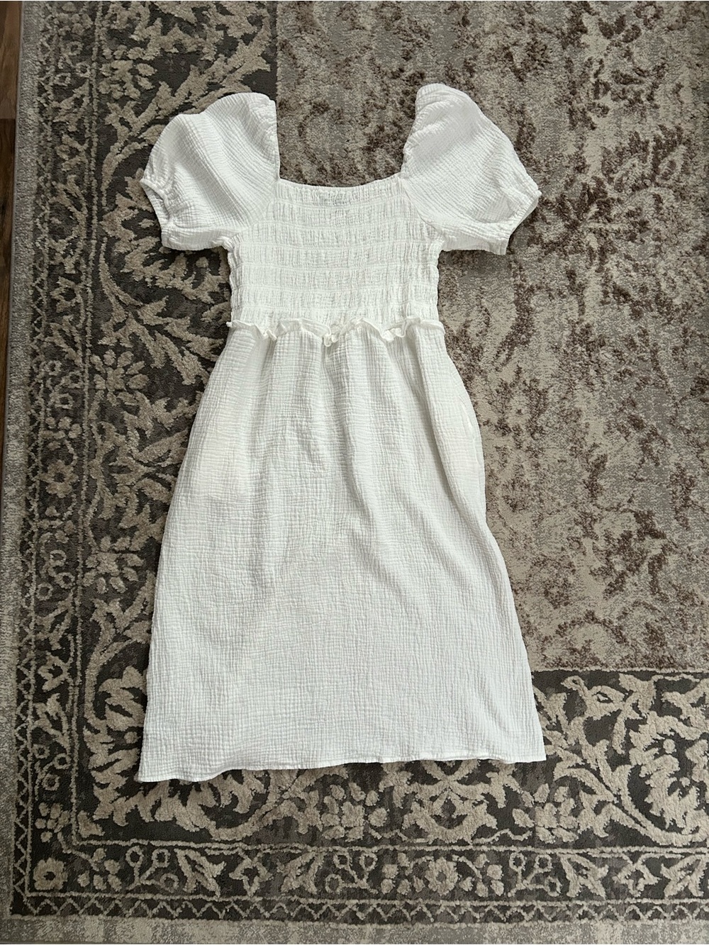 NWOT Saks Fifth Avenue White Smocked Puff-Sleeve Midi Dress L